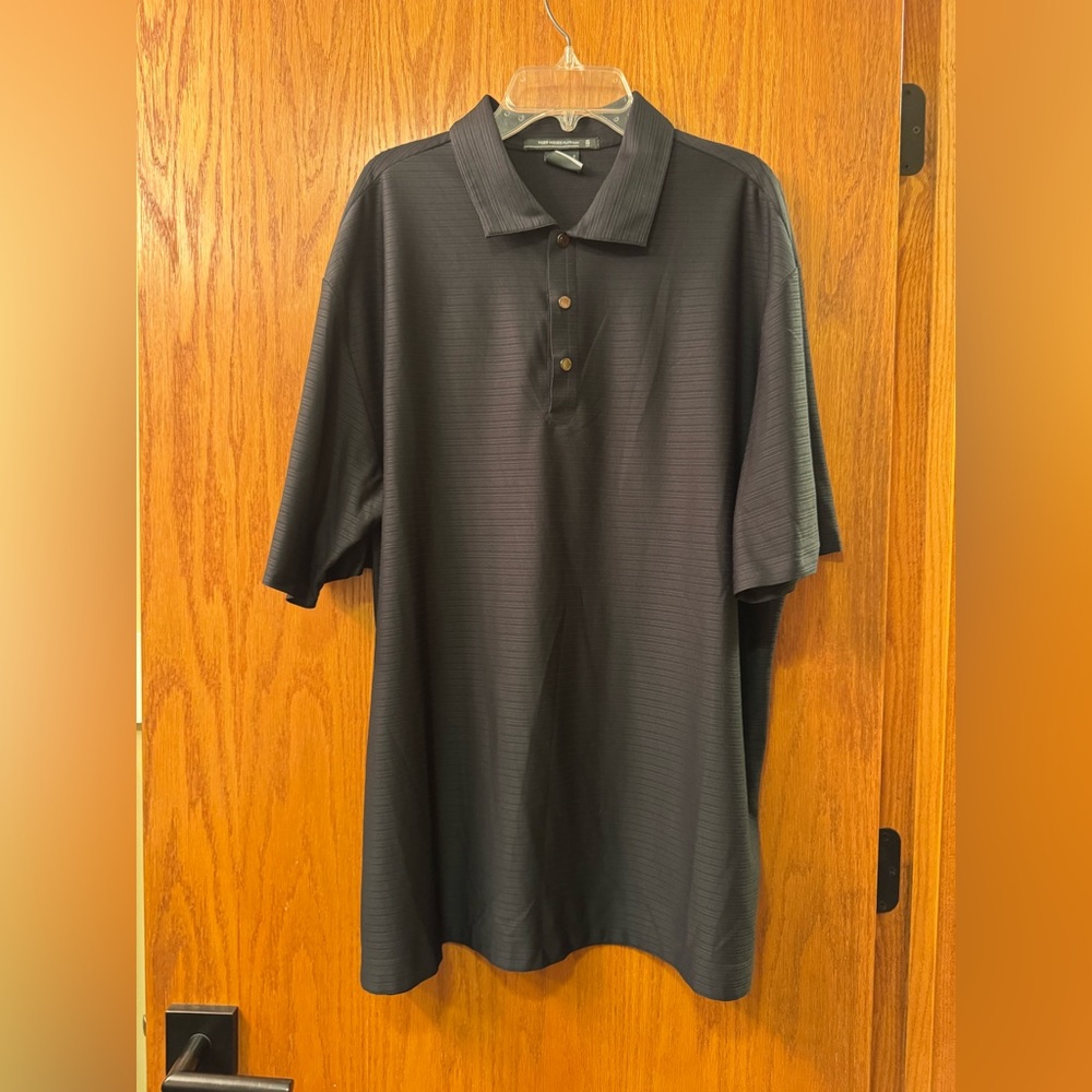 Tiger Woods Platinum Dri Fit Golf Shirt with Innisbrook logo